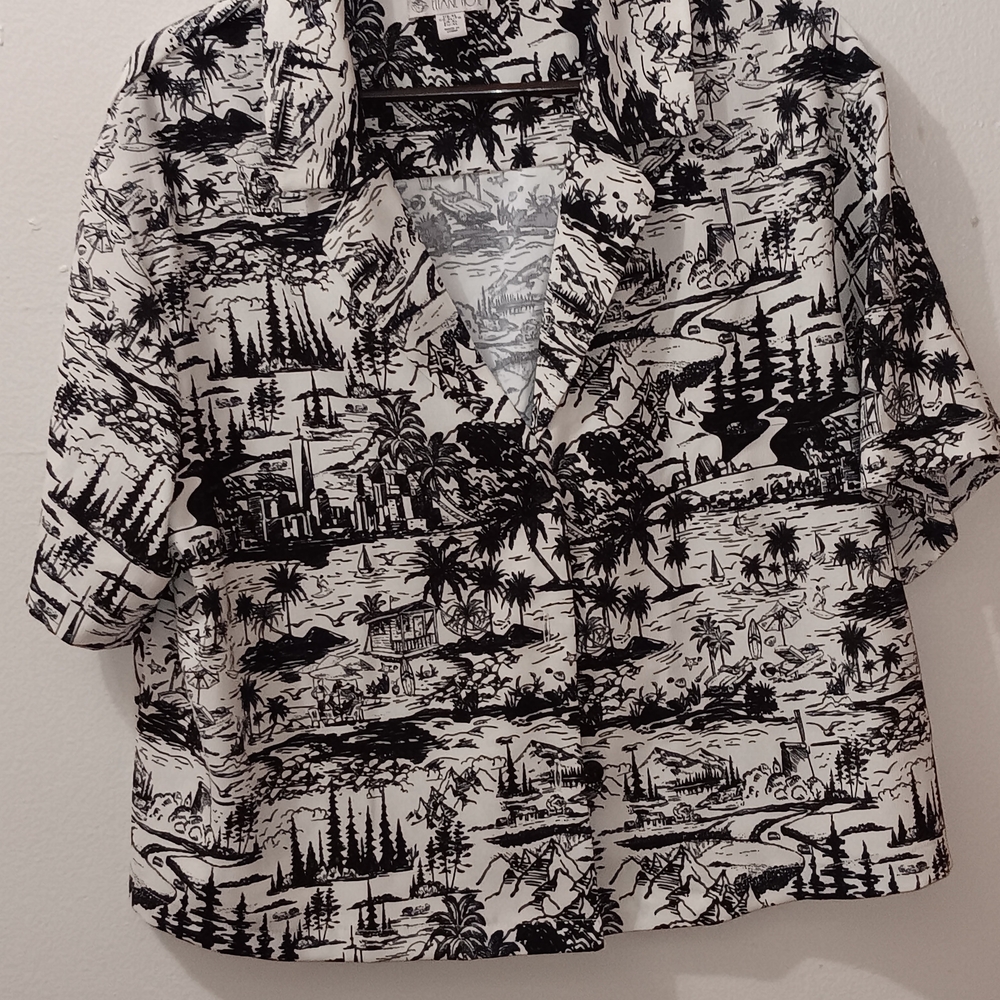 Black and White Graphic Men's Shirt